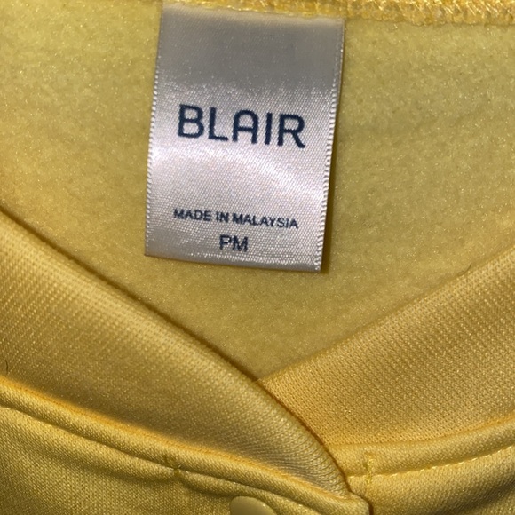 Never Worn Ladies Sweatshirt Snap Jacket Size PM - Picture 9 of 10